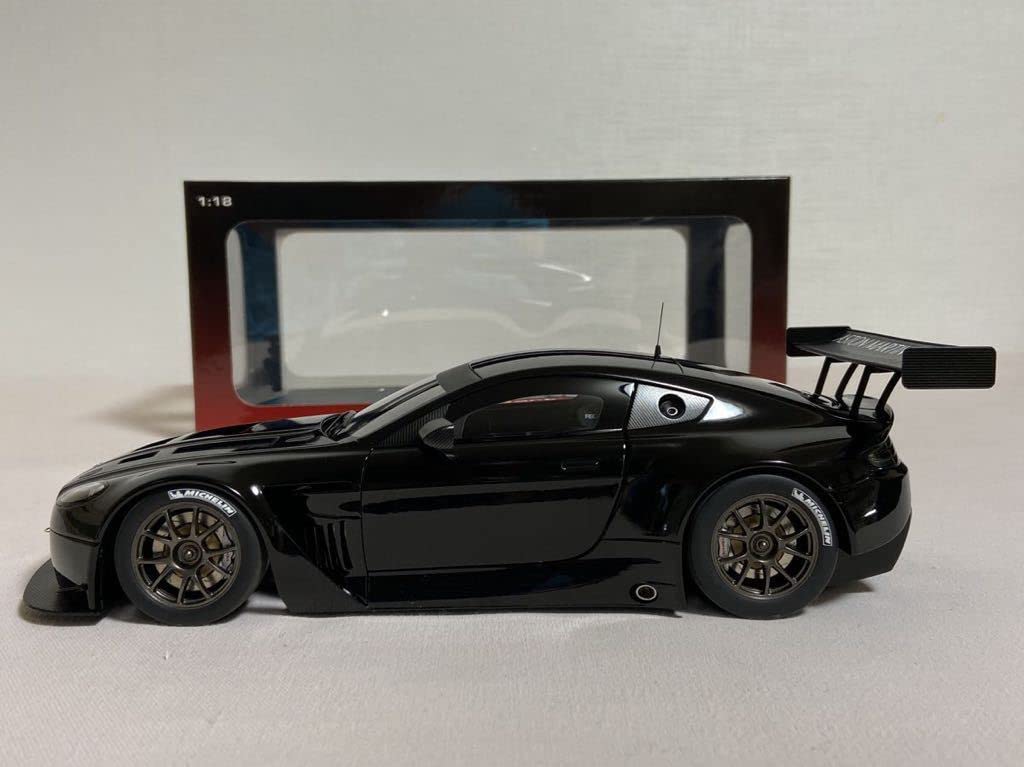 Amazon | オートアート／AUTOart：1/18 アストン マーチン